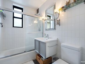 515 East 7th Street 5H, Brooklyn NY 11218