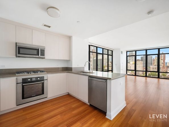 57 Reade Street 14E, New York NY 10007