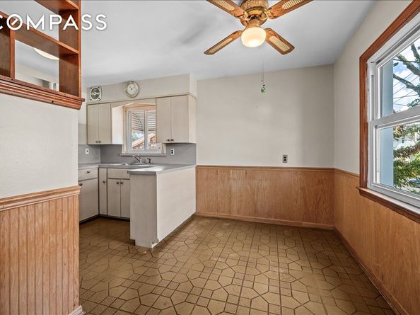 100-14 159th Avenue, Queens NY 11414