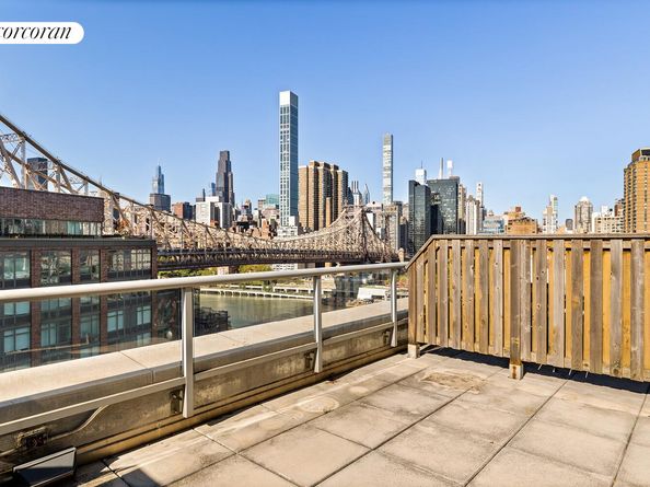 415 Main Street PH2G, New York NY 10044