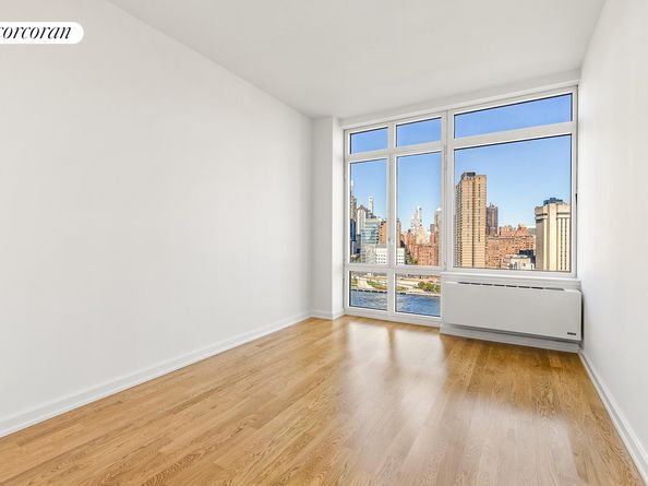 415 Main Street PH2G, New York NY 10044