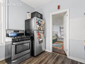 374 South 2nd Street 33, Brooklyn NY 11211