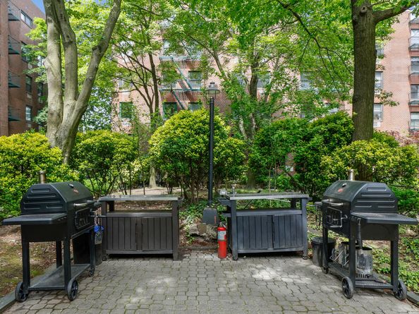 376 West Street GB, New York NY 10014