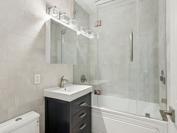 376 West Street GB, New York NY 10014