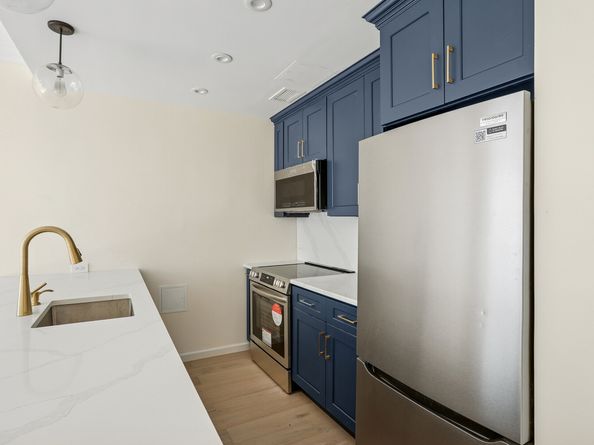 376 West Street GB, New York NY 10014