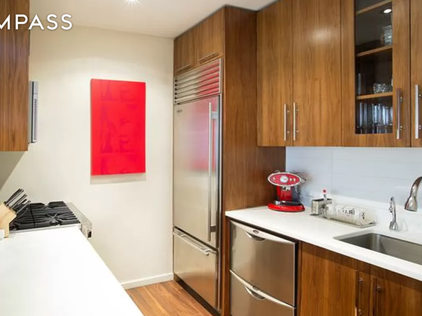 88 Greenwich Street 911, New York NY 10006