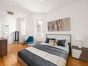 323 West 43rd Street 1R, New York NY 10036