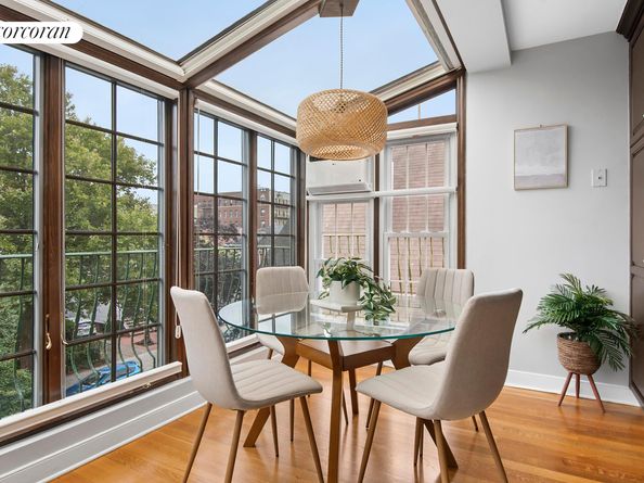 734 East 5th Street 4L, Brooklyn NY 11218