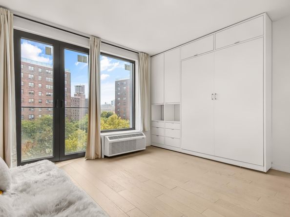 181 East 101st Street 804, New York NY 10029