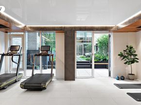 505 West 43rd Street 9C, New York NY 10036