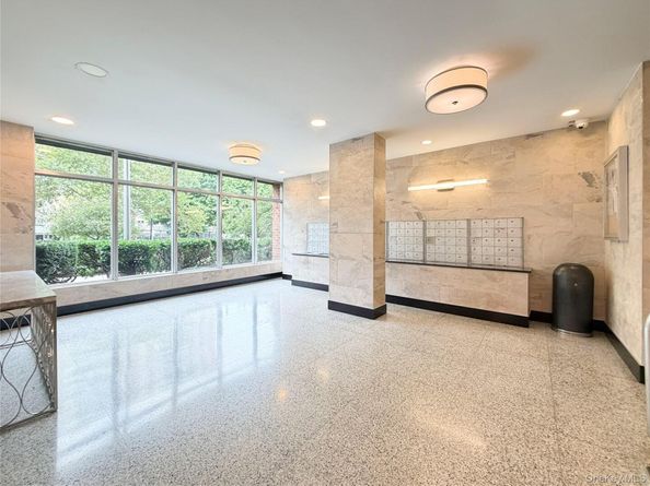880 Boynton Avenue 9L, Bronx NY 10473
