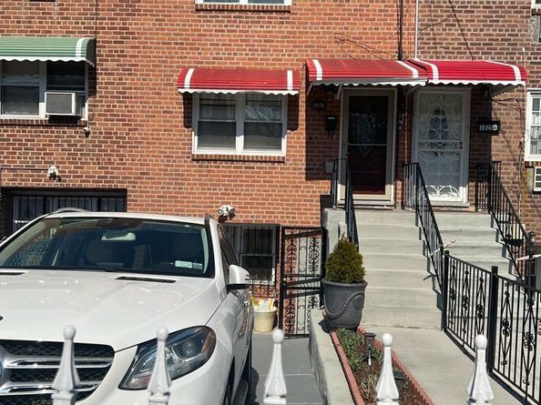 1023B E 229th Street, Bronx NY 10466
