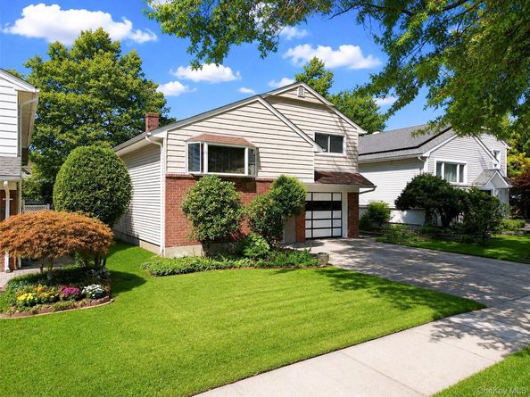64-38 Marathon Parkway, Little Neck NY 11362