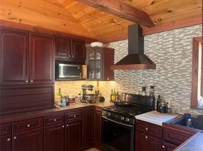 1799 Wading River Manor Road, Wading River NY 11792