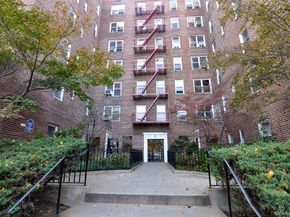 3930 52nd Street 2G, Woodside NY 11377