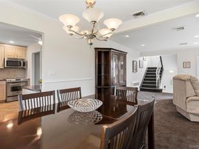 32 Elderberry Lane E, Valley Stream NY 11581