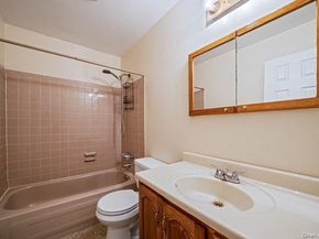 34 Stewart Street, Bay Shore NY 11706