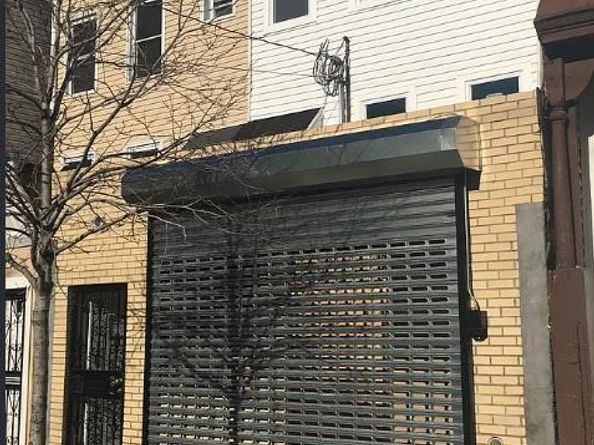 801 E 161st Street, Bronx NY 10456