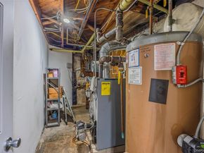 14 Chelsea Court, Freeport NY 11520