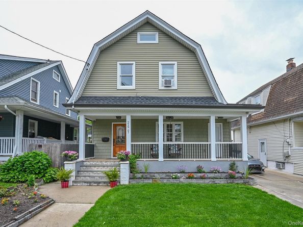 219-07 101st Avenue, Queens Village NY 11429
