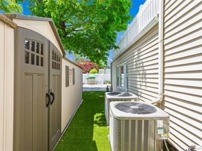 1566 Pebble Lane, Hewlett NY 11557