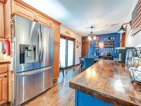 19 Buchanan Avenue, Amity Harbor NY 11701