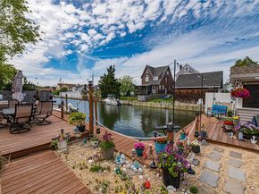 19 Buchanan Avenue, Amity Harbor NY 11701
