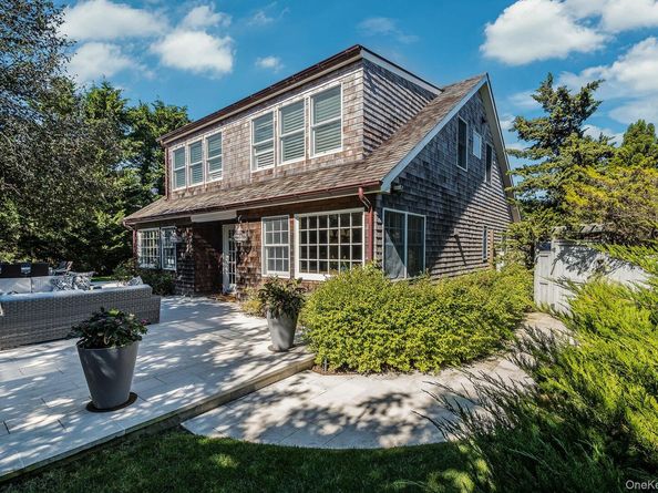 74 Hampton Lane, Amagansett NY 11930