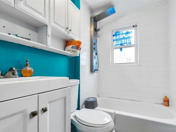 80 E 19th Street, Huntington Station NY 11746