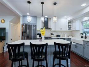 11 Chichester Rd, Huntington Station NY 11746