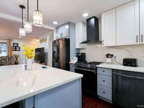 11 Chichester Rd, Huntington Station NY 11746