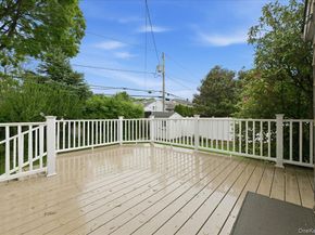 17 Avon Road, Farmingdale NY 11735