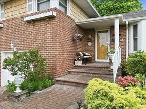17 Avon Road, Farmingdale NY 11735
