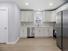 890 Kings Parkway, North Baldwin NY 11510