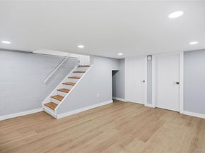 890 Kings Parkway, North Baldwin NY 11510
