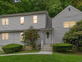100 Pembrook Drive, Yonkers NY 10710
