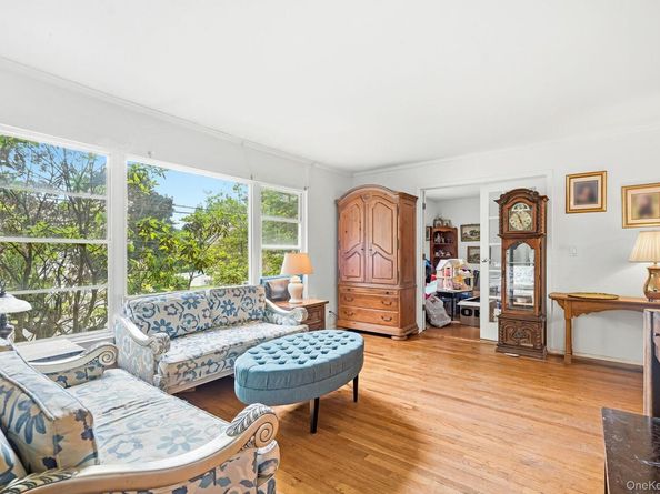 100 Pembrook Drive, Yonkers NY 10710