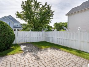 5 Robert Lane 5, Middle Island NY 11953