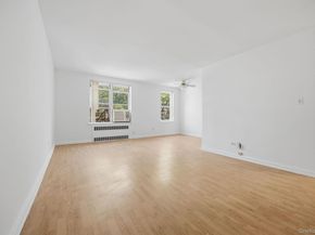 105-24 67 Avenue 3D, Forest Hills NY 11375