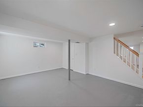 14 Reizen Avenue, Centereach NY 11720