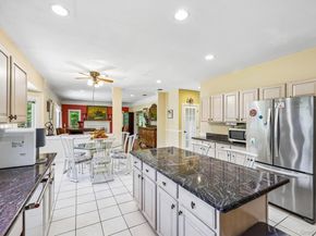4 Penn Court, East Setauket NY 11733