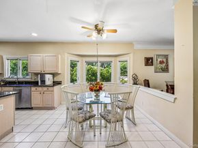 4 Penn Court, East Setauket NY 11733