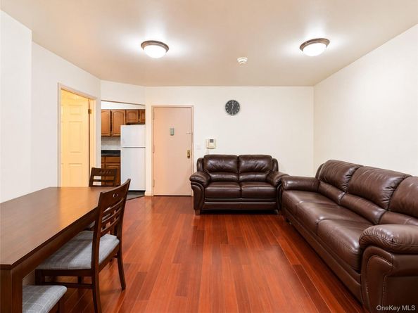 104-31 39th Avenue 1A, Corona NY 11368