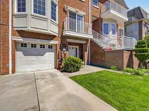 343 Soundview Lane, College Point NY 11356