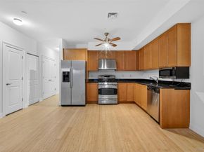 343 Soundview Lane, College Point NY 11356