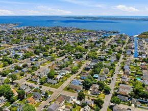 732 S 5th Street, Lindenhurst NY 11757