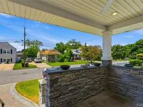 732 S 5th Street, Lindenhurst NY 11757