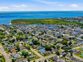 732 S 5th Street, Lindenhurst NY 11757