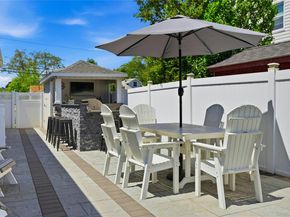 732 S 5th Street, Lindenhurst NY 11757