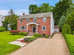 20 Lamesa Avenue, Eastchester NY 10709